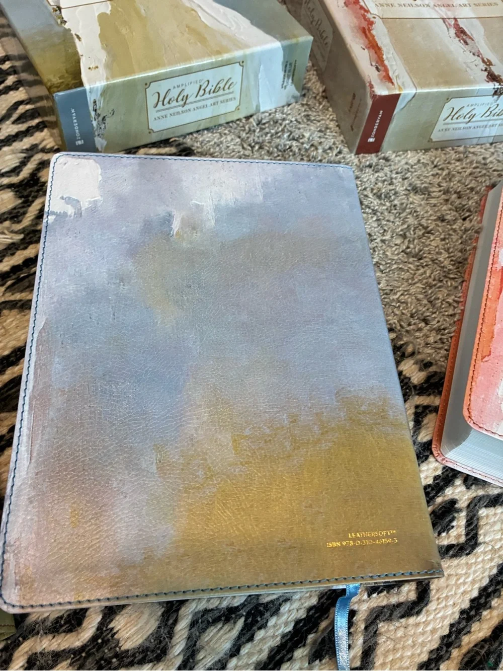 New Notetaking Bibles from Anne Neilson. Choose 1!!